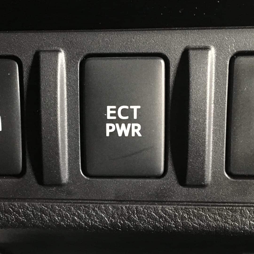 What is the ECT PWR button on the Toyota Tacoma? - The Geek Pub